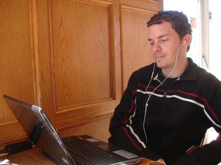 12316_390964573856_517183856_3883870_3650368_n