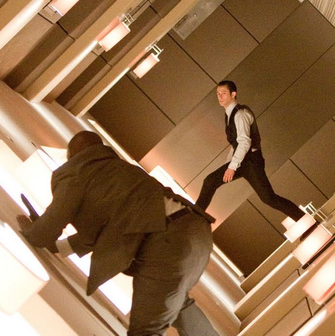 Inceptionhallway